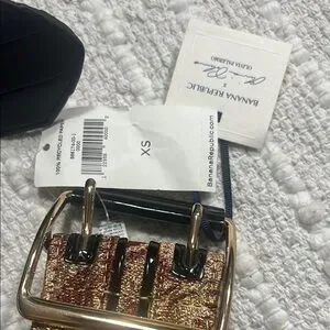 Banana Republic | Accessories | Banana Republic X Olivia 